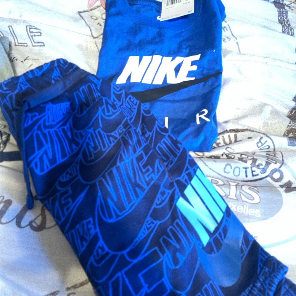 New!! Never Worn!!